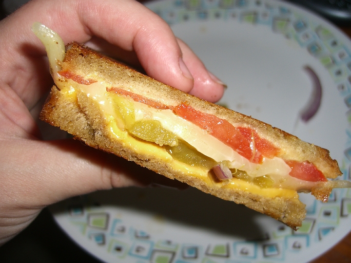 CIMG2603.JPG - Pioneer Woman's favorite sandwich, and quite possibly also now mine