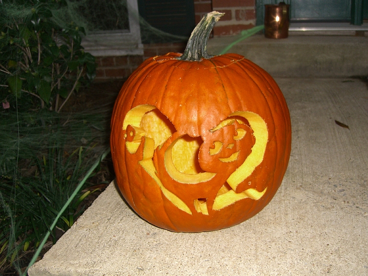 CIMG2725.JPG - My pumpkin. Rules.