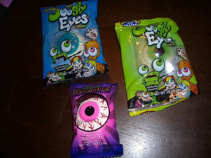 CIMG2753.JPG - Most distressing theme this year = gummy/mallow eyeballs