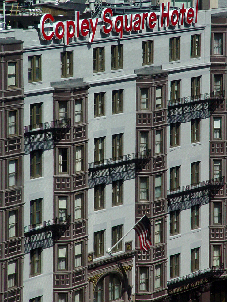 DSC02174.jpg - Copley Place Hotel, across from the Marriott