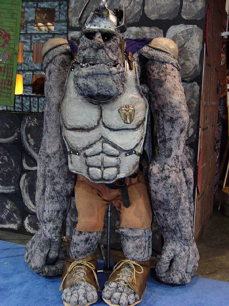 DSC02244.jpg - Ankh-Morpokh guard troll (this is a costume, too, not just a free-standing exhibit)